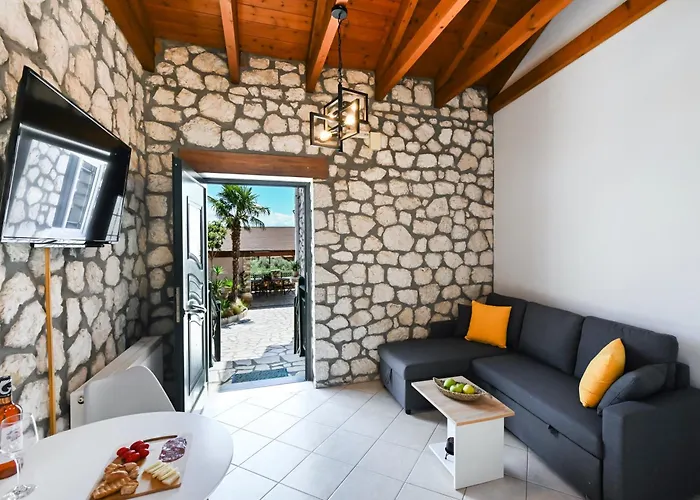Ninemia Homes 1 By Imagine Lefkáda